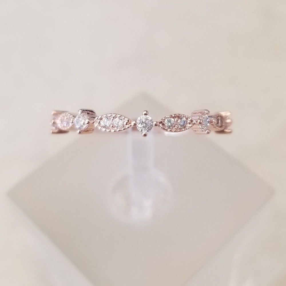 18k Gold Over Sterling Band - Picture 3 of 9